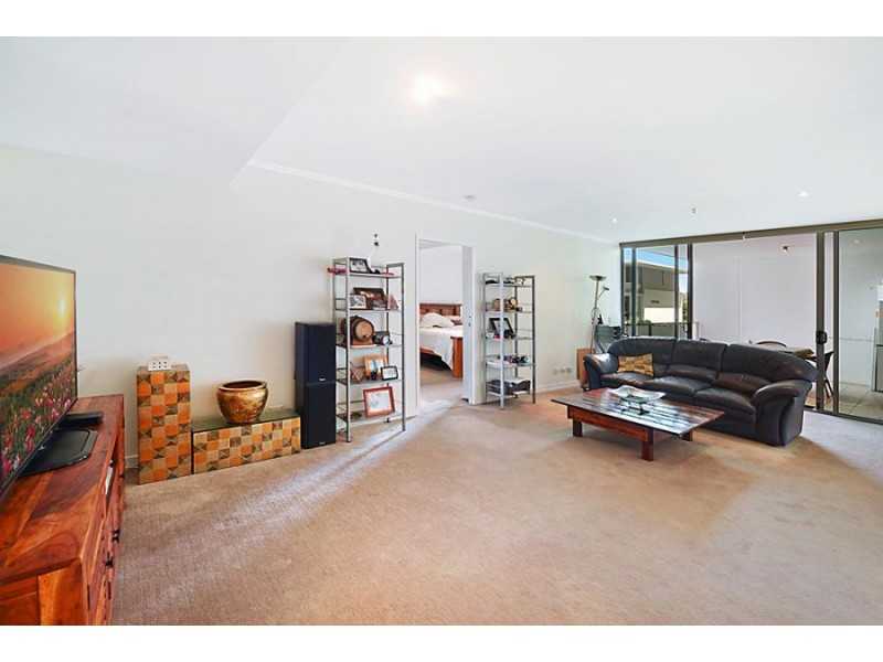 1102/33 TE Peters Drive, Broadbeach Waters QLD 4218