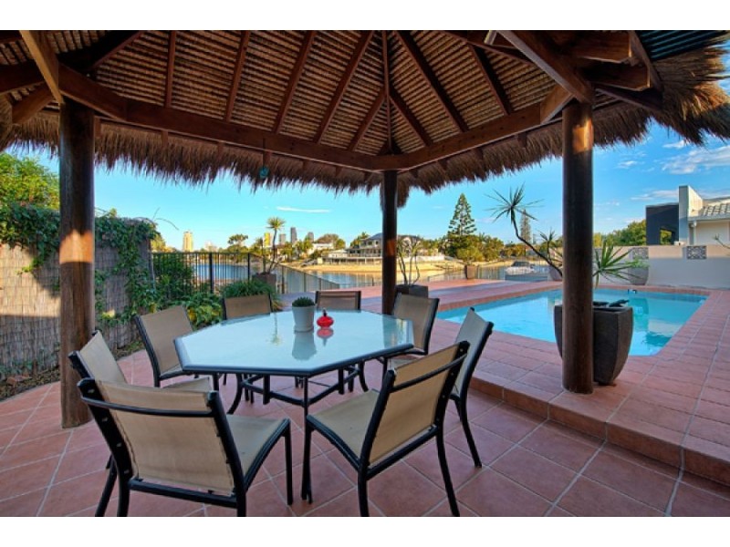 42 Rio Vista Boulevard, Broadbeach Waters QLD 4218