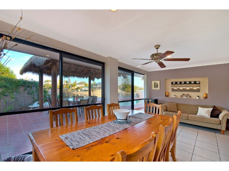 42 Rio Vista Boulevard, Broadbeach Waters QLD 4218