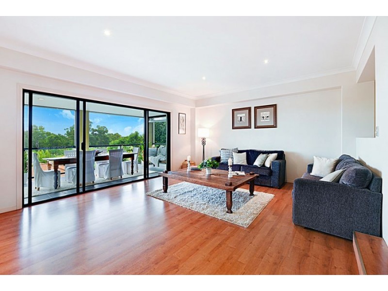 3 Avisford Court, Arundel QLD 4214