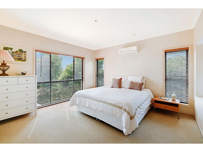 3 Avisford Court, Arundel QLD 4214