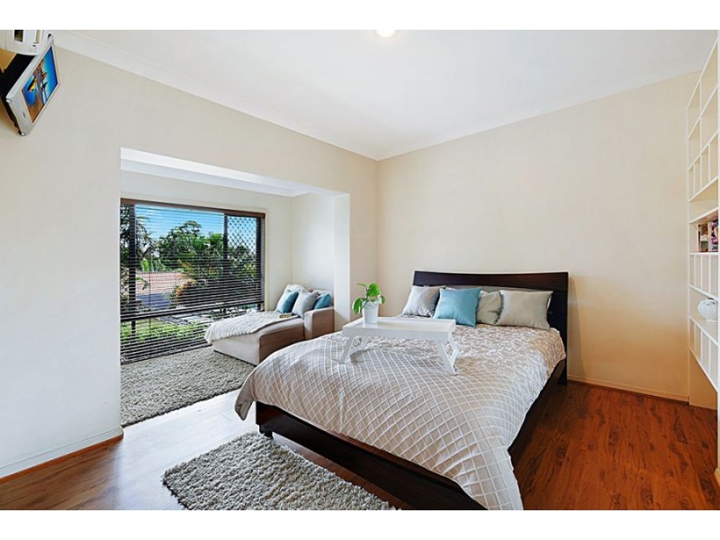3 Avisford Court, Arundel QLD 4214