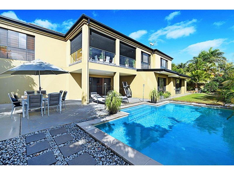 3 Avisford Court, Arundel QLD 4214