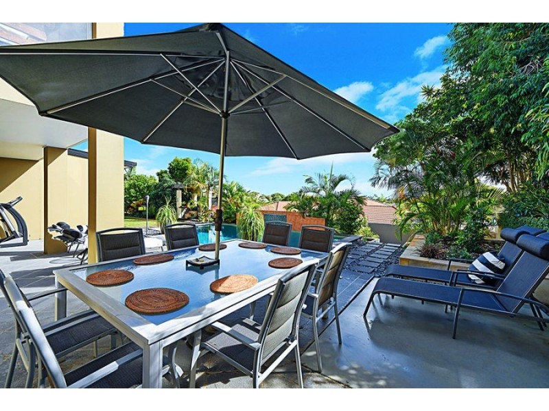 3 Avisford Court, Arundel QLD 4214
