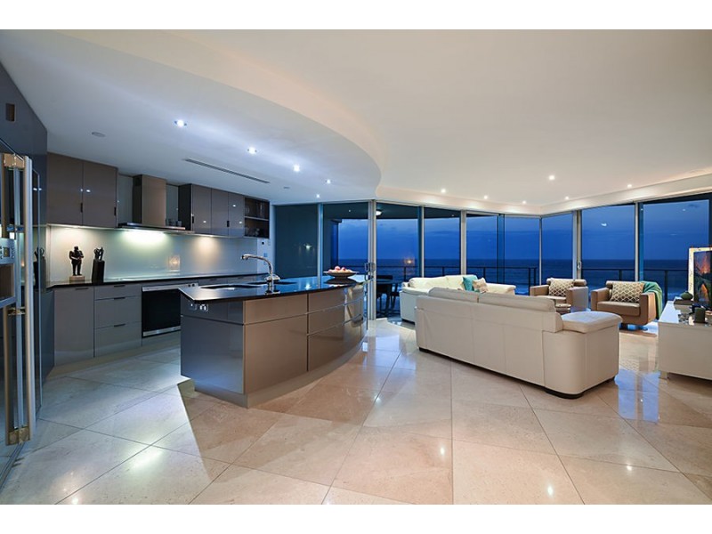 10/59-61 Broadbeach Bvd, Broadbeach QLD 4218