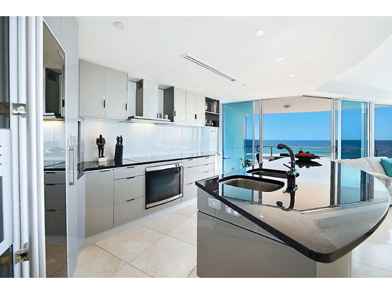 10/59-61 Broadbeach Bvd, Broadbeach QLD 4218