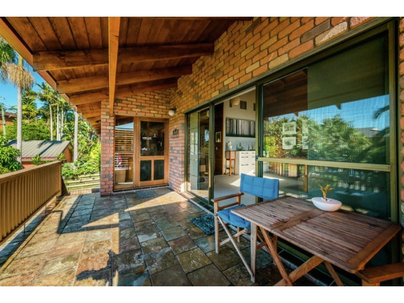 10 Ocean View Crescent, Emerald Beach NSW 2456