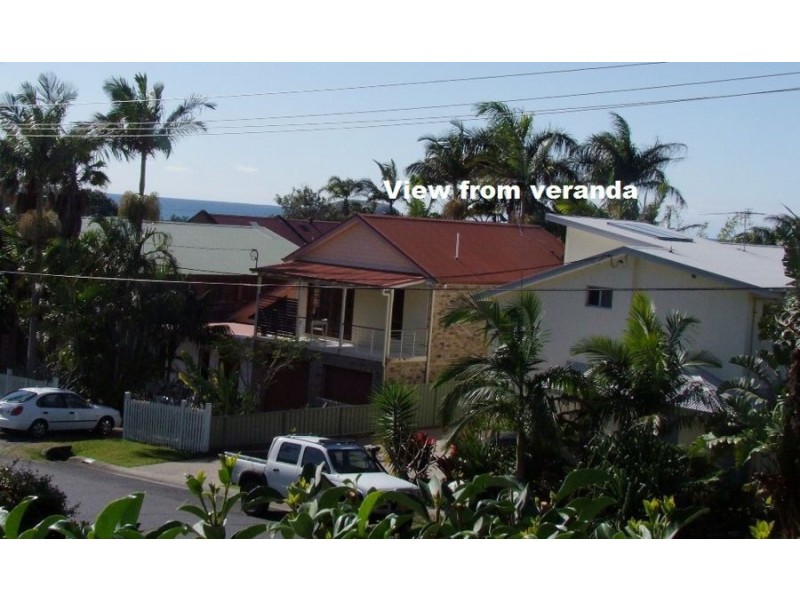 10 Ocean View Crescent, Emerald Beach NSW 2456