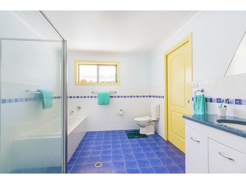 18 Loaders Lane, Coffs Harbour NSW 2450