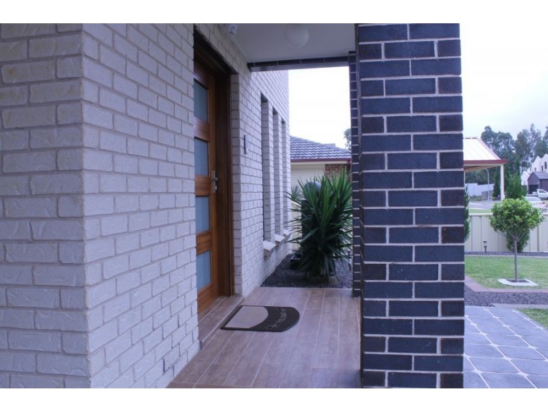 West Hoxton NSW 2171