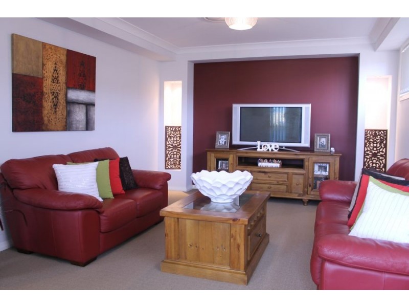 West Hoxton NSW 2171