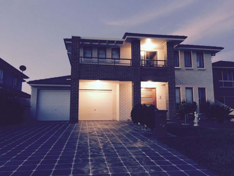 West Hoxton NSW 2171