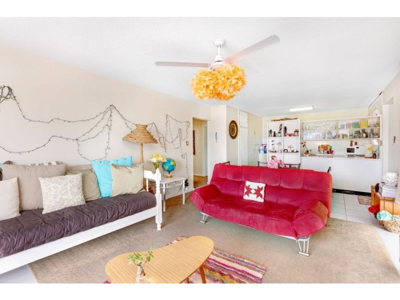 10/140 Marine Parade, Coolangatta QLD 4225