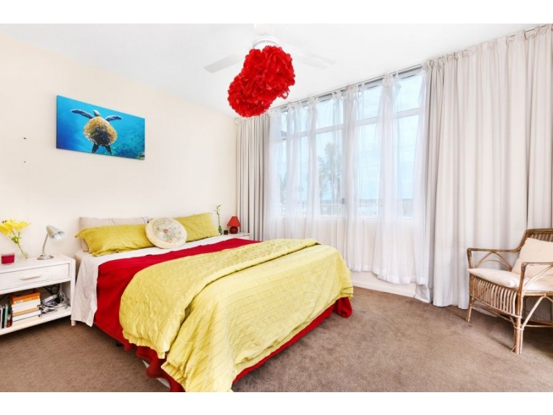 10/140 Marine Parade, Coolangatta QLD 4225