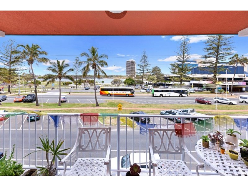 10/140 Marine Parade, Coolangatta QLD 4225