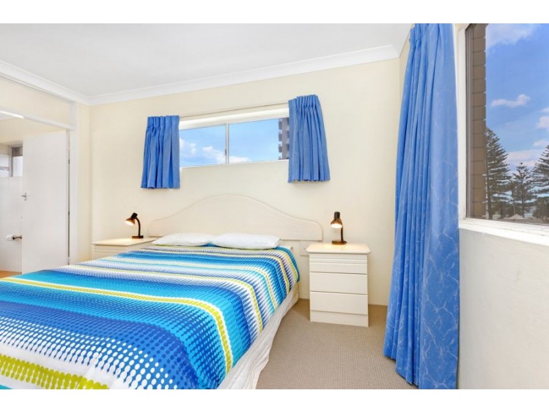 7/6 Ward Street, Rainbow Bay QLD 4225