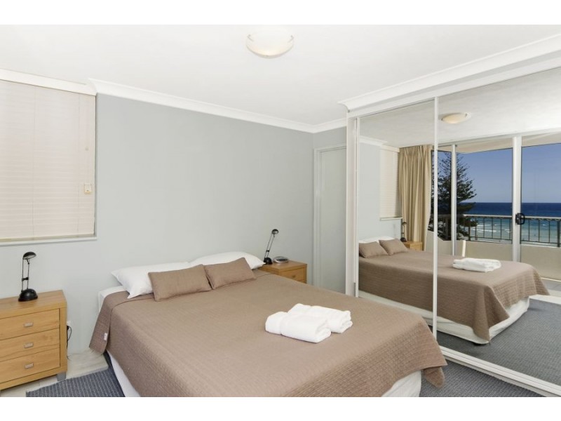 9/3-5 Ward Street, Rainbow Bay QLD 4225