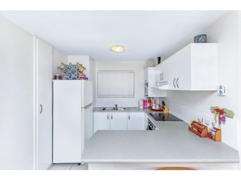 7/140 Marine Pde, Coolangatta QLD 4225