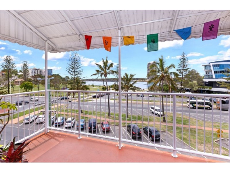 11/140 Marine Parade, Coolangatta QLD 4225