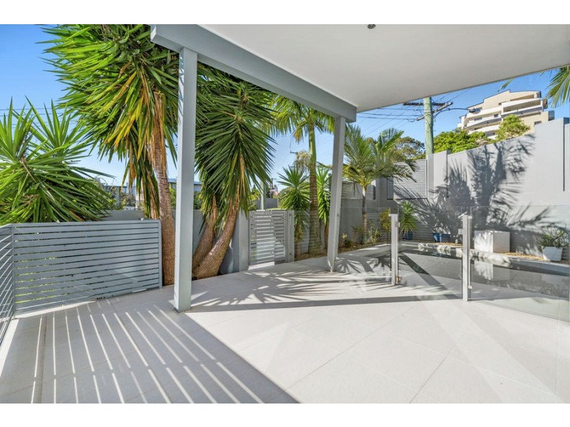 1/80 Stapylton St, Coolangatta QLD 4225