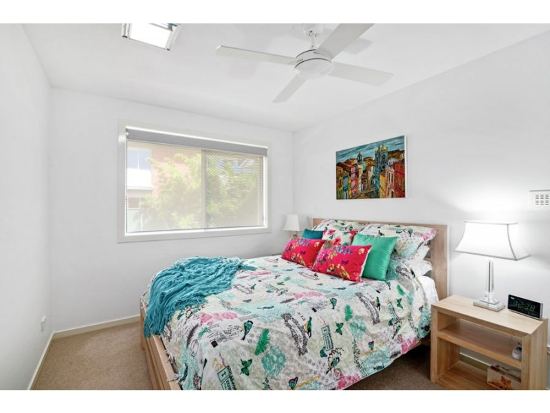 7/54 Mclean St, Coolangatta QLD 4225