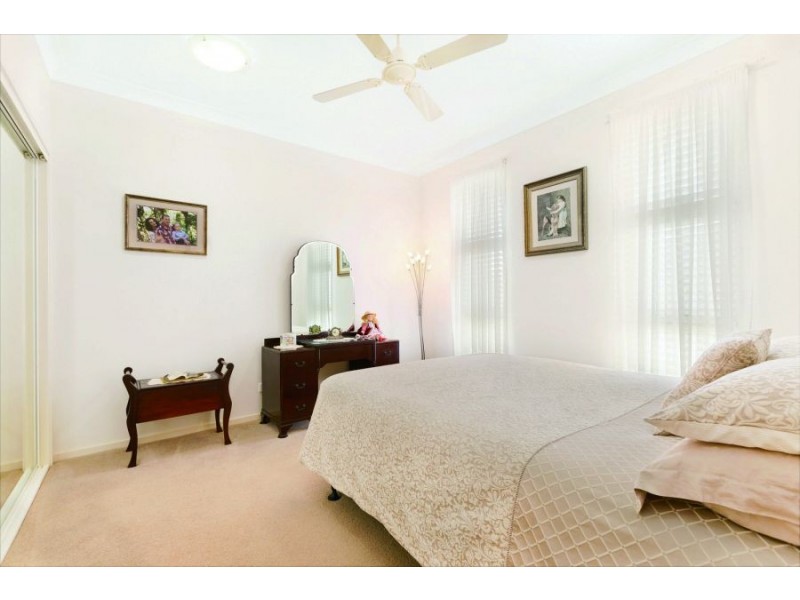 1 Fairmont Crt, Banora Point NSW 2486