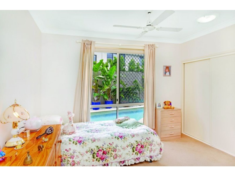 1 Fairmont Crt, Banora Point NSW 2486