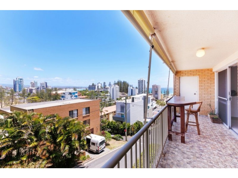 7/22 Hill Street, Rainbow Bay QLD 4225