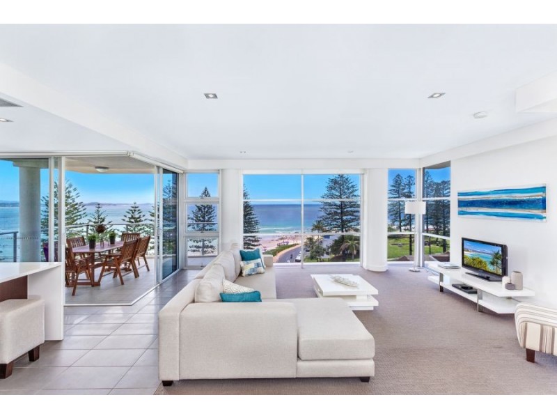 7/11 Eden Avenue, Rainbow Bay QLD 4225