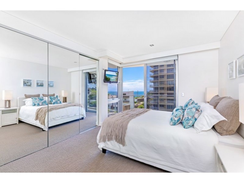 7/11 Eden Avenue, Rainbow Bay QLD 4225