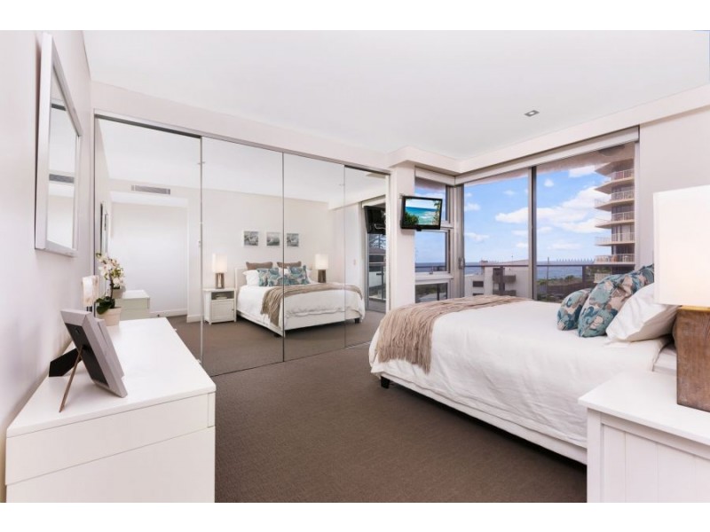 7/11 Eden Avenue, Rainbow Bay QLD 4225