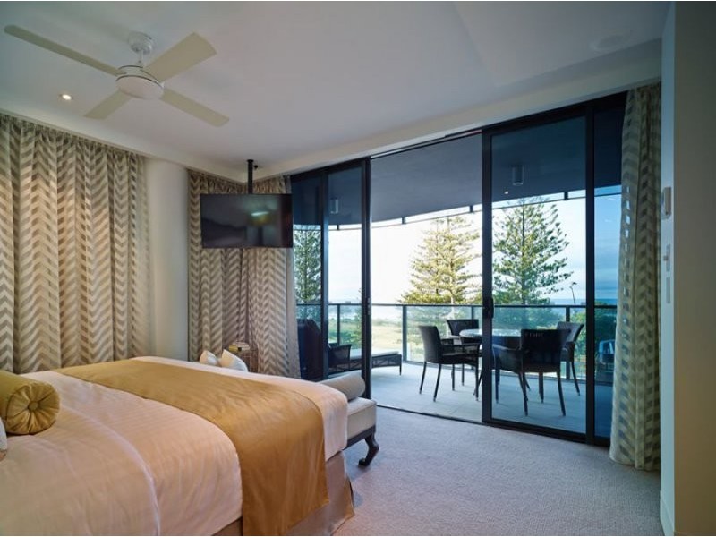 60 Marine Parade, Coolangatta QLD 4225