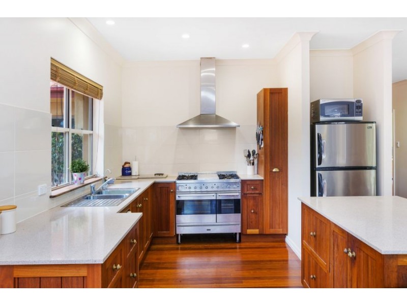 4 Shady Lane, Banora Point NSW 2486