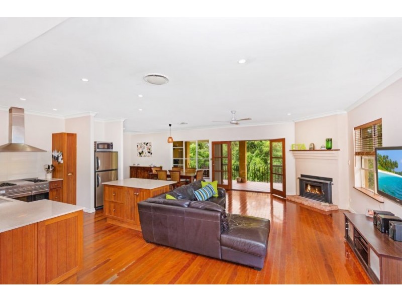 4 Shady Lane, Banora Point NSW 2486