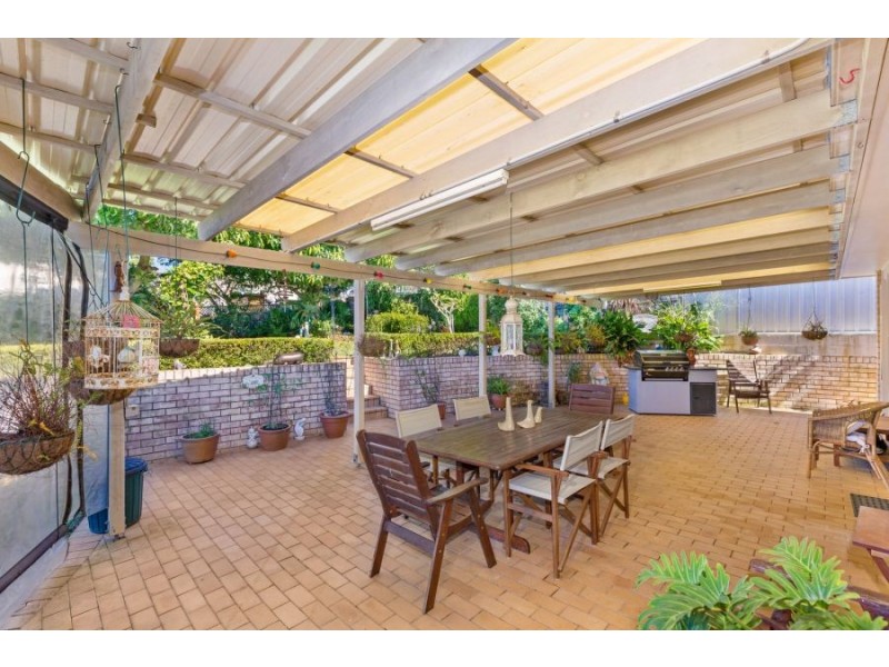 19 Oakland Parade, Banora Point NSW 2486