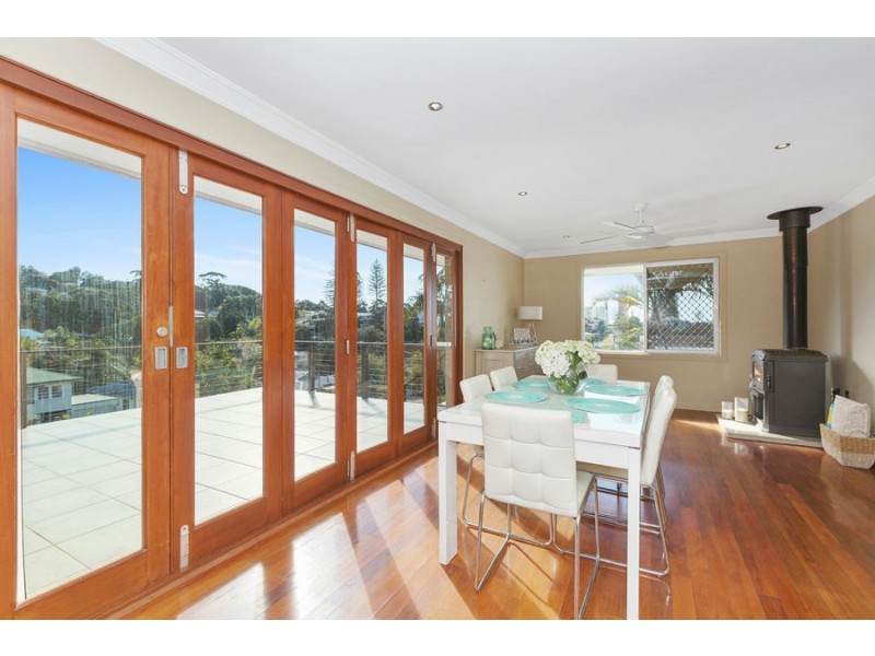 98 Dutton Street, Coolangatta QLD 4225