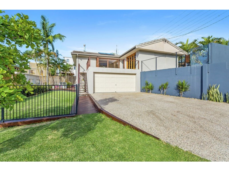 98 Dutton Street, Coolangatta QLD 4225