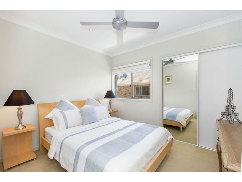 4/3 Carmichael Close, Coolangatta QLD 4225