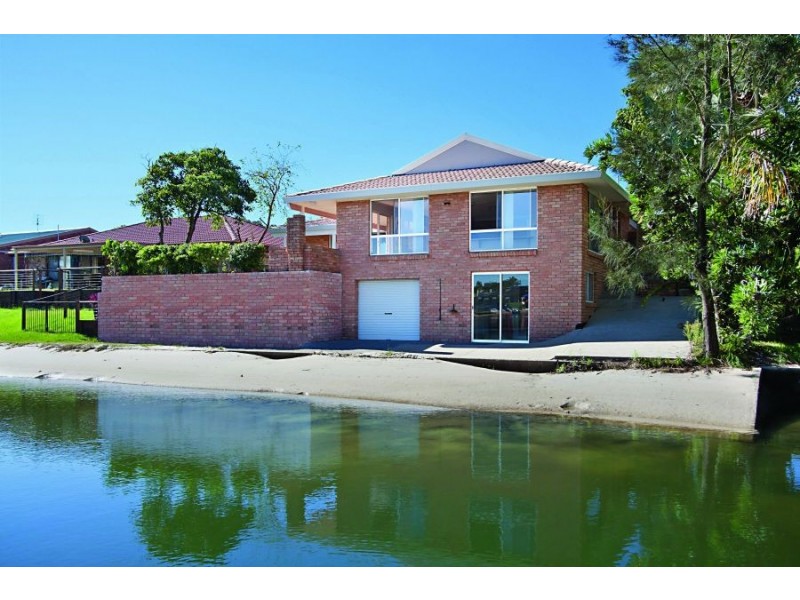 37 Tringa Street, Tweed Heads West NSW 2485
