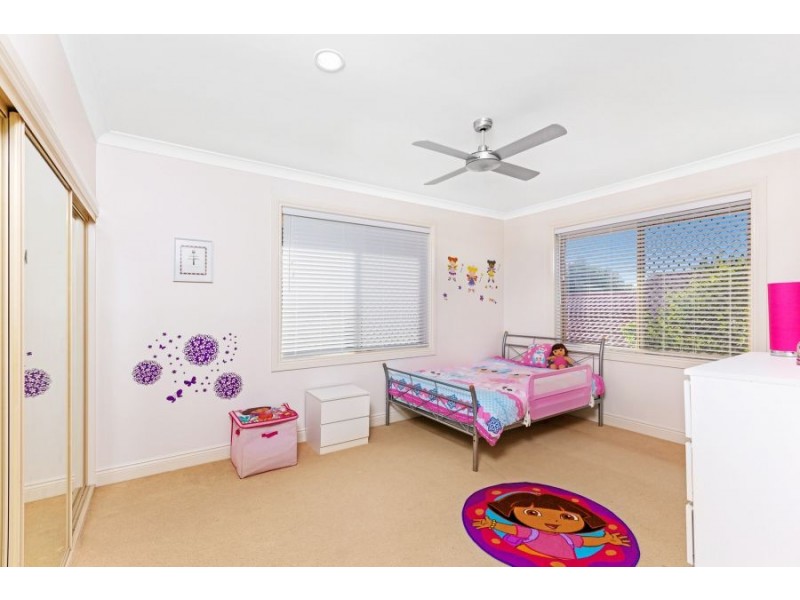 15 Peppermint Place, Banora Point NSW 2486