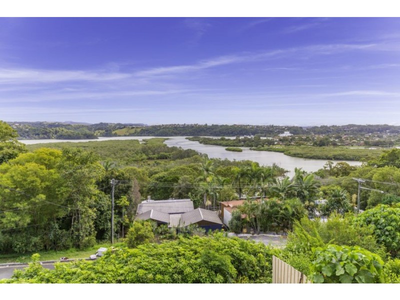 39 Lakeview Parade, Tweed Heads South NSW 2486