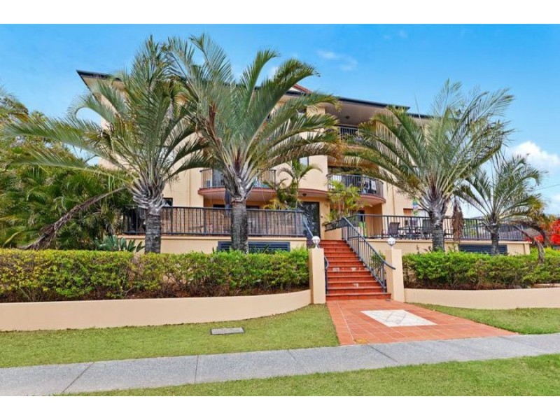 15/14 Miles Street, Kirra QLD 4225