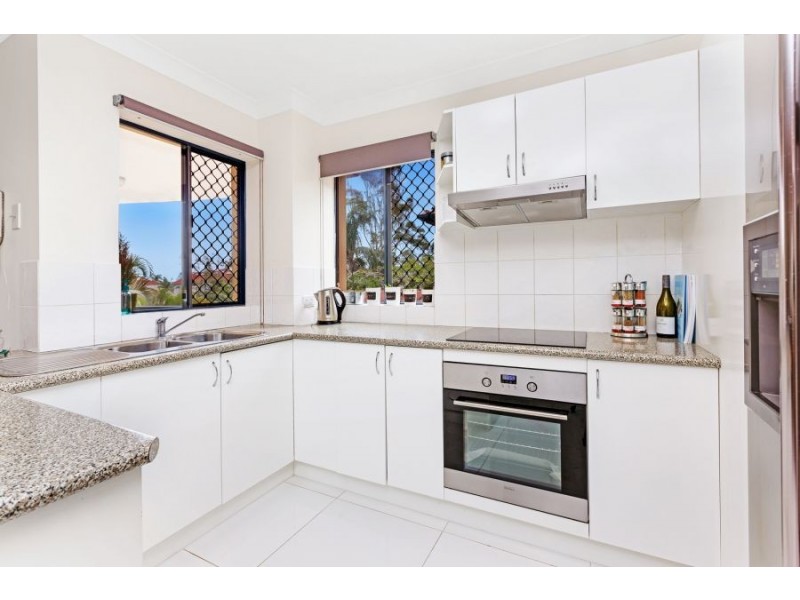 15/14 Miles Street, Kirra QLD 4225