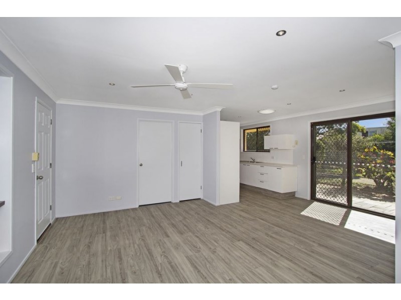 8 Caloola Drive, Tweed Heads NSW 2485