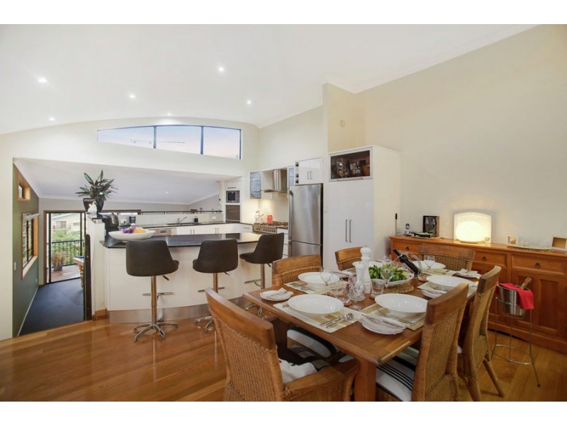 36 Tweed Street, Coolangatta QLD 4225