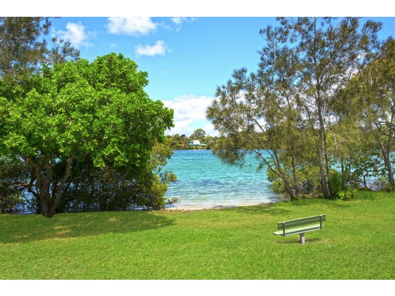 25 Crystal Waters Drive, Tweed Heads NSW 2485