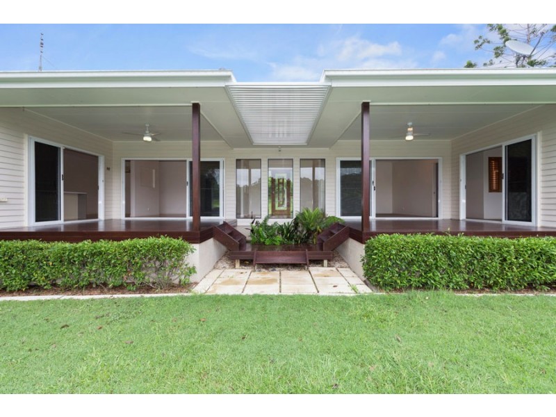 9 Robinsons Road, Piggabeen NSW 2486