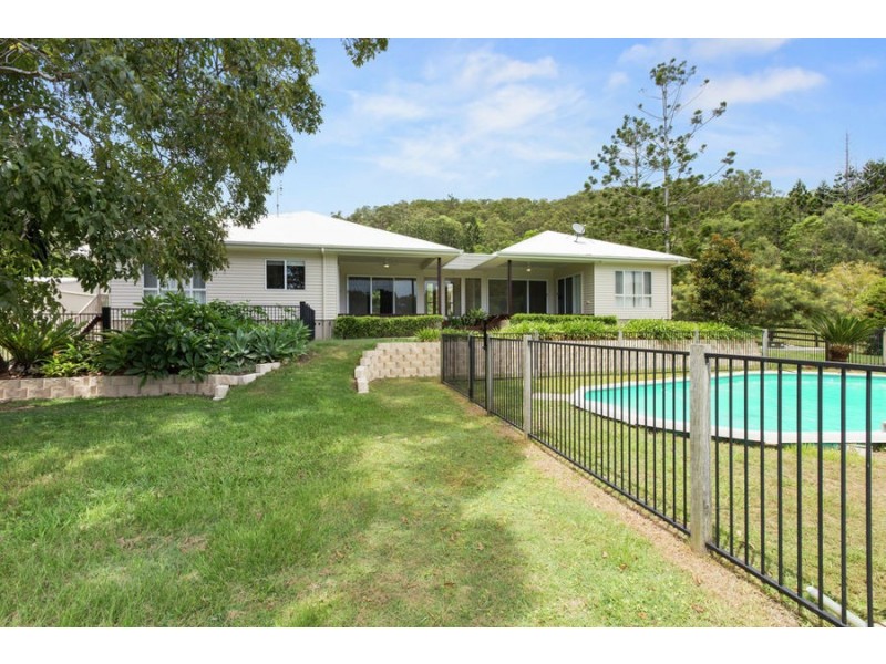 9 Robinsons Road, Piggabeen NSW 2486