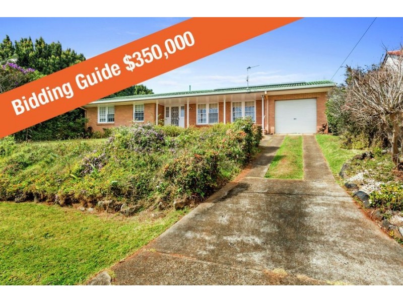 22 Laura Street, Banora Point NSW 2486