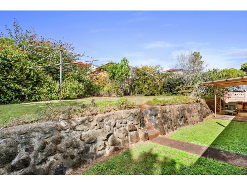 22 Laura Street, Banora Point NSW 2486